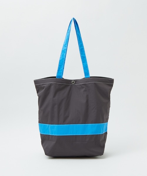 FRUIT OF THE LOOM（フルーツオブザルーム）の「【FRUIT OF THE LOOM/フルーツ・オブ・ザ・ルーム】ナイロントートバッグL/ナイロン/トート/大容量/A4サイズ収納可能80977800/ユニセックス【WEB限定】（トートバッグ・レディース・チャコールグレー/モスグリーン/ピンク/グレー・フリー）」の14枚目の写真