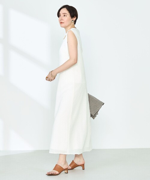 NOLLEY’S（ノーリーズ）の「ウォッシャブルカットジャガードキャミワンピース（ワンピース・レディース・ブラック/オフホワイト・38）」の17枚目の写真