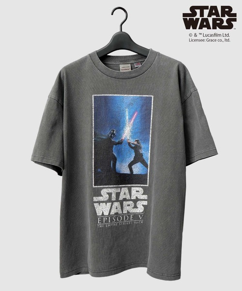 Goodwear(グッドウェア)の「STAR WARS 古着風 クラックプリント ピグメント Tシャツ ビッグシルエット(エピソード4 新たなる希望/ エピソード5 帝国の逆襲)(Tシャツ/カットソー・メンズ・ブラック系その他/ブラック系その他2・M/L/XL)」の2枚目の写真
