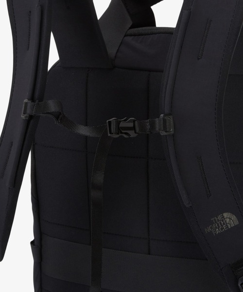 THE NORTH FACE（ザノースフェイス）の「国内未発売 THE NORTH FACE(ザ・ノースフェイス)/A4サイズ収納可能 バックパック リュック デイパック/W NEVER STOP DAYPACK（バックパック/リュック・レディース・カーキ/ブラック/グレイッシュベージュ・FREE）」の17枚目の写真