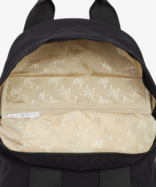 THE NORTH FACE（ザノースフェイス）の「国内未発売 THE NORTH FACE(ザ・ノースフェイス)/A4サイズ収納可能 バックパック リュック デイパック/W NEVER STOP DAYPACK（バックパック/リュック・レディース・カーキ/ブラック/グレイッシュベージュ・FREE）」の18枚目の写真