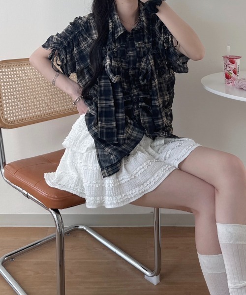 nemne store(ネンネストア)の「ギャザーリボンシアーシャツ(シャツ/ブラウス・レディース・アイボリー/ネイビー/ブラック系・MEDIUM/SMALL)」の9枚目の写真
