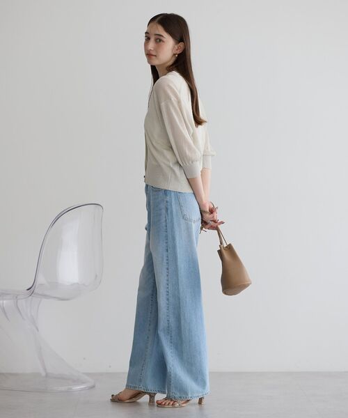 YECCA VECCA（イェッカヴェッカ）の「シアーニットVネックカーディガン（カーディガン/ボレロ・レディース・ブラック/ライトベージュ/ダークベージュ/グリーン・FREE）」の8枚目の写真