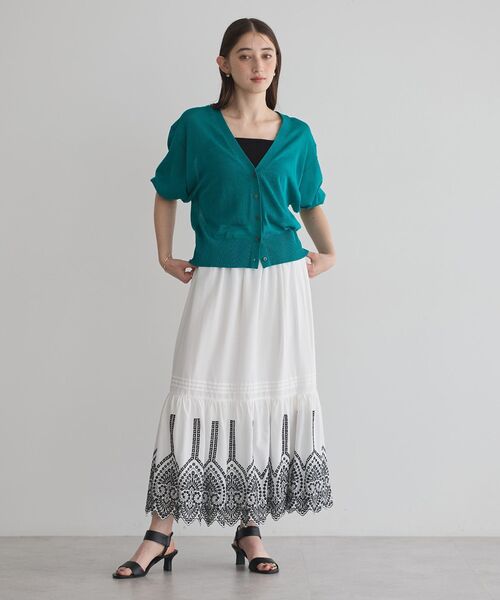 YECCA VECCA（イェッカヴェッカ）の「シアーニットVネックカーディガン（カーディガン/ボレロ・レディース・ブラック/ライトベージュ/ダークベージュ/グリーン・FREE）」の16枚目の写真