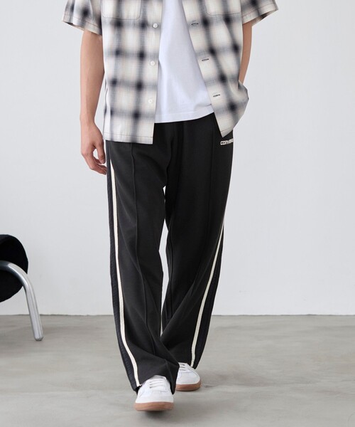 CONVERSE（コンバース）の「CONVERSE（コンバース）サイドラインイージーパンツ（その他パンツ・メンズ・ブラック/モカ・S/M/L）」の5枚目の写真