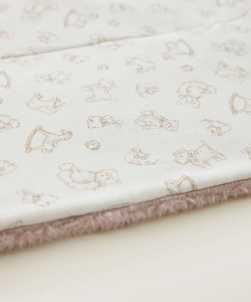 combimini（コンビミニ）の「ふわふわボアくま耳アフガン（おくるみ・キッズ・ライトベージュ/スモークピンク/ネイビー・F）」の7枚目の写真