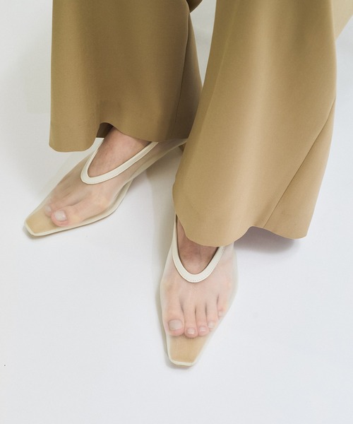 ADAM ET ROPE'(アダムエロペ)の「シアーパンプス(パンプス・レディース・オフホワイト/ブラック・24.5/24/23.5/23)」の14枚目の写真