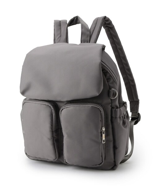 SHOO・LA・RUE(シューラルー)の「【撥水】Wポケットリュック(バックパック/リュック・レディース・グレー/ブラック/ライトグレー・00)」の10枚目の写真