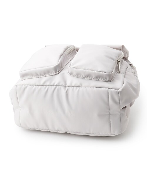 SHOO・LA・RUE(シューラルー)の「【撥水】Wポケットリュック(バックパック/リュック・レディース・グレー/ブラック/ライトグレー・00)」の16枚目の写真