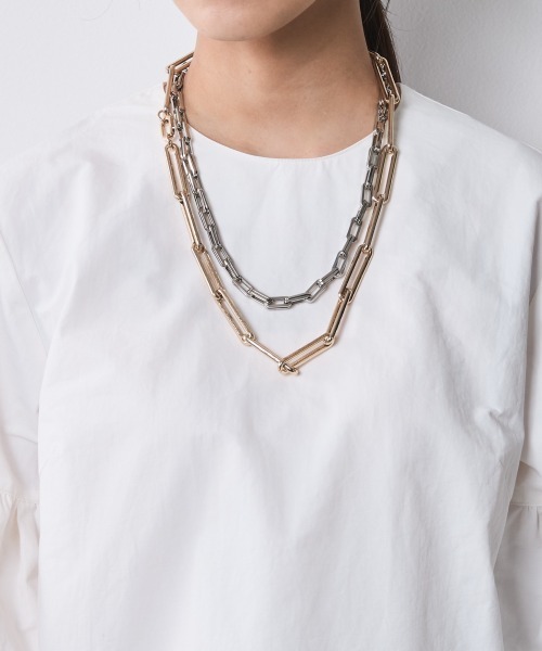 CHIC STYLE（シックスタイル）の「ボリュームスリーブブラウス＜大きいサイズ有＞シックスタイル（シャツ/ブラウス・レディース・ブラック/オフホワイト・5L/4L/3L/LL/L/M）」の14枚目の写真