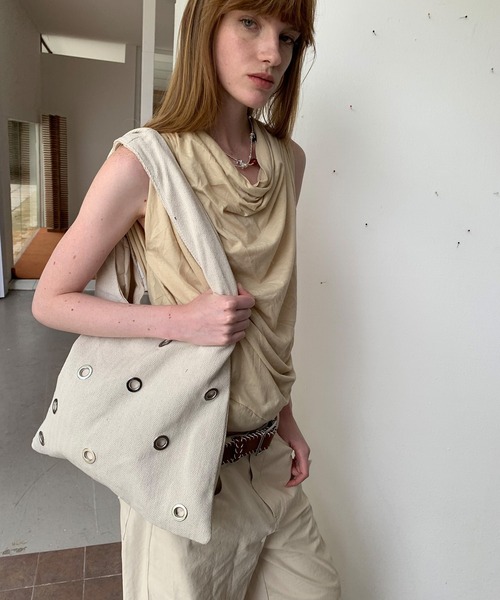 chuclla（チュクラ）の「【LONSLAN】2wayドレープ バックオープントップス CHLONW25s061（その他トップス・レディース・ホワイト/ライトベージュ/ブラック・FREE）」の8枚目の写真