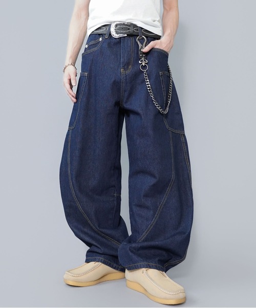 SPINNS（スピンズ）の「デニムワイドバルーンパンツ/バギー/カーブバレルシルエット/ユニセックス（デニムパンツ・メンズ・ブラック/ブルー/ピンク/ネイビー/ブルー系その他・L/M/S）」の14枚目の写真