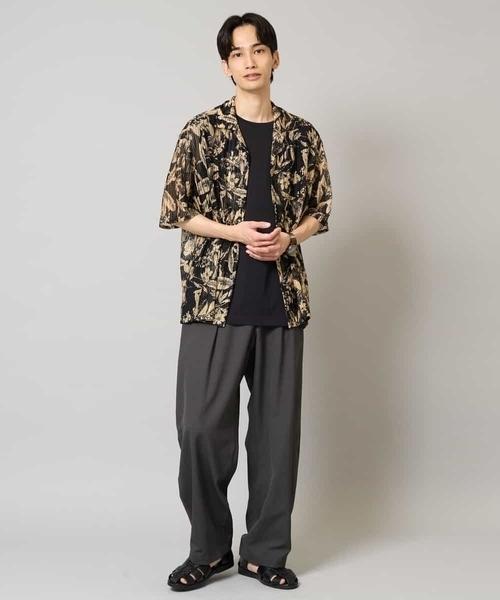 a.v.v（アーヴェヴェ）の「【洗濯機で洗える】メッシュニットダークフラワー五分袖オープンカラーシャツ（シャツ/ブラウス・メンズ・ベージュ・48/46）」の13枚目の写真