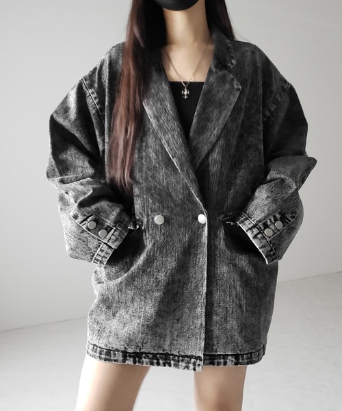 me+em select（ミームセレクト）の「【 デニムセットアップ着用可能 】ヴィンテージケミカルブリーチボーイフレンドテーラードデニムジャケット／ vintage chemical bleach boyfriend tailored denim jacket（デニムジャケット・レディース・ブラック/ブルー・2/1）」の8枚目の写真