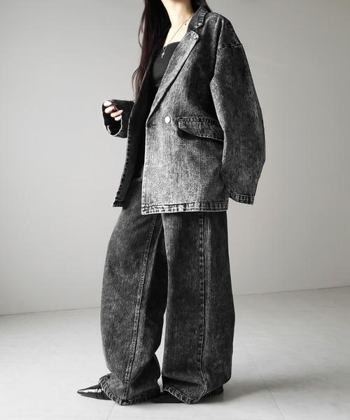 me+em select（ミームセレクト）の「【 デニムセットアップ着用可能 】ヴィンテージケミカルブリーチボーイフレンドテーラードデニムジャケット／ vintage chemical bleach boyfriend tailored denim jacket（デニムジャケット・レディース・ブラック/ブルー・2/1）」の15枚目の写真