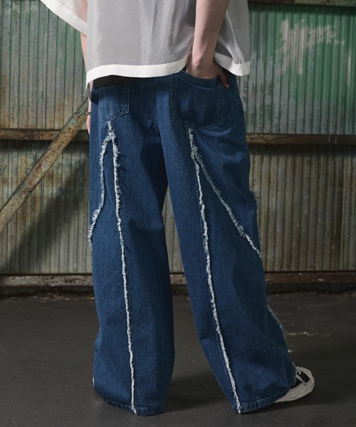 ANEDIST（アンディスト）の「フリンジデニムバギーパンツ（デニムパンツ・メンズ・ブルー/ブラック・M/L）」の4枚目の写真