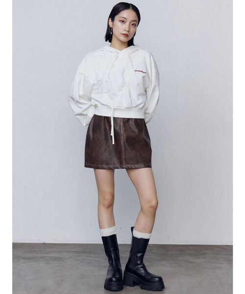 EMODA（エモダ）の「サイドゴアタンクブーツ（ブーツ・レディース・ブラック/ブラウン・SMALL/MEDIUM/LARGE）」の14枚目の写真