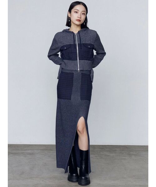 EMODA(エモダ)の「サイドゴアタンクブーツ(ブーツ・レディース・ブラック/ブラウン・SMALL/MEDIUM/LARGE)」の15枚目の写真