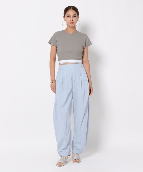 HEREIAM（ヘレイアム）の「【HEREIAM】抗菌防臭/カップ付きリブＴ（Tシャツ/カットソー・レディース・ブラック/グレー・SMALL/MEDIUM/LARGE）」の3枚目の写真