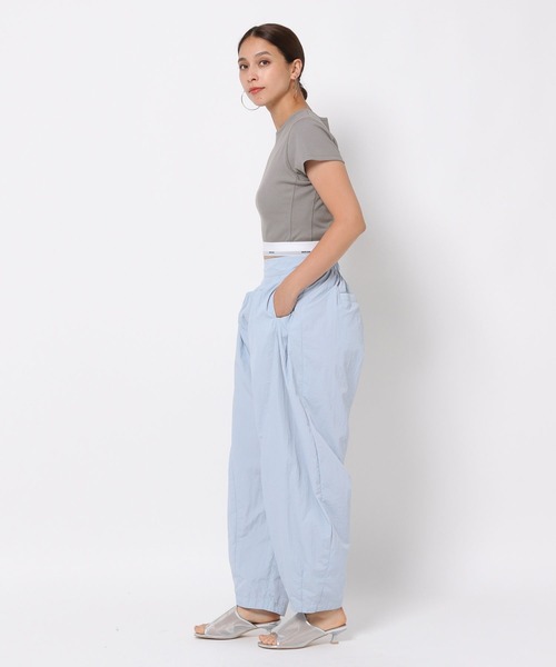 HEREIAM（ヘレイアム）の「【HEREIAM】抗菌防臭/カップ付きリブＴ（Tシャツ/カットソー・レディース・ブラック/グレー・SMALL/MEDIUM/LARGE）」の5枚目の写真