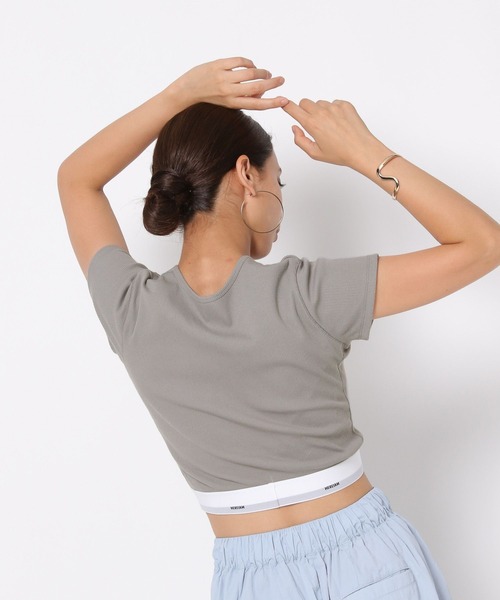 HEREIAM（ヘレイアム）の「【HEREIAM】抗菌防臭/カップ付きリブＴ（Tシャツ/カットソー・レディース・ブラック/グレー・SMALL/MEDIUM/LARGE）」の8枚目の写真