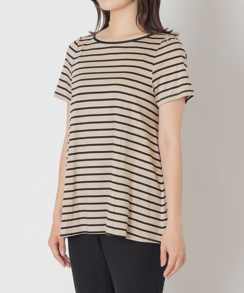TO BE CHIC(トゥー ビー シック)の「バックリボン ボーダーチュニック(Tシャツ/カットソー・レディース・ベージュ/ブラック・40/42)」の4枚目の写真