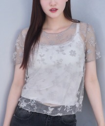 レースフラワーTシャツ