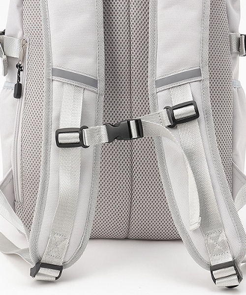 LOVETOXIC（ラブトキシック）の「【LTXC】【容量30L】【撥水】メッシュリュック（バックパック/リュック・キッズ・グレー/ブラック・F）」の10枚目の写真