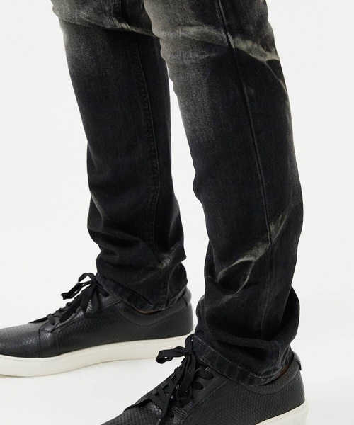 MICHEL KLEIN HOMME   （ミッシェルクランオム）の「【2025年モデル】《日本製》ブラックオーシャンデニムパンツ（デニムパンツ・メンズ・ブラック・MEDIUM/LARGE）」の6枚目の写真