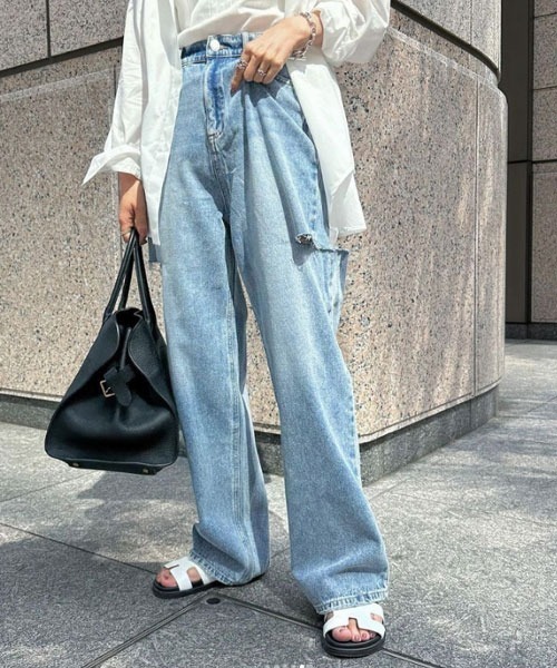urge:(アージコロン )の「【URGE:】サイド カット デニム パンツ(デニムパンツ・レディース・ブルー・X-LARGE/LARGE/MEDIUM/SMALL)」の3枚目の写真