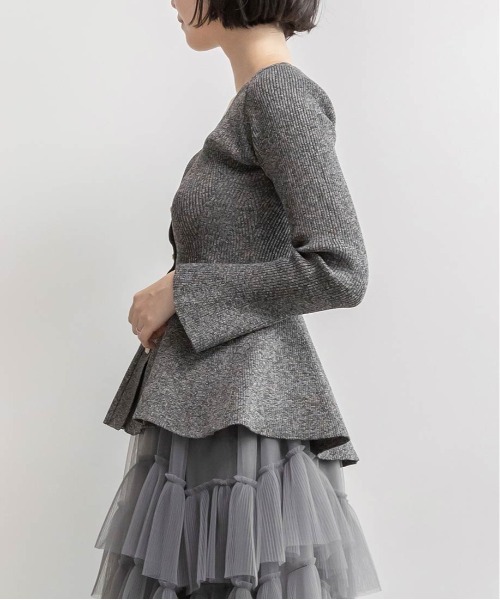 RANDA（ランダ）の「ペプラムニットカーディガン（カーディガン/ボレロ・レディース・レッド/グレー/クリーム・FREE）」の13枚目の写真