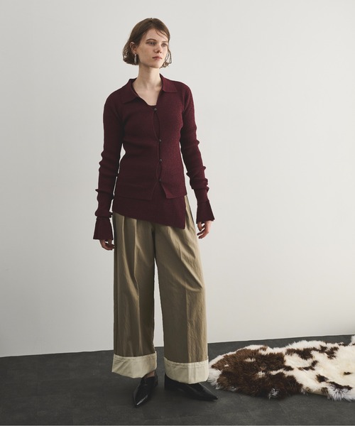 LOSCa（ロスカ）の「襟付きスラブリブニット（ニット/セーター・レディース・チャコールグレー/アイボリー/ボルドー/ラベンダー・FREE）」の17枚目の写真