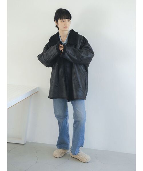 Ungrid（アングリッド）の「フェイクムートンルーズブルゾン（ブルゾン・レディース・ブラック/ダークブラウン・MEDIUM/SMALL）」の9枚目の写真