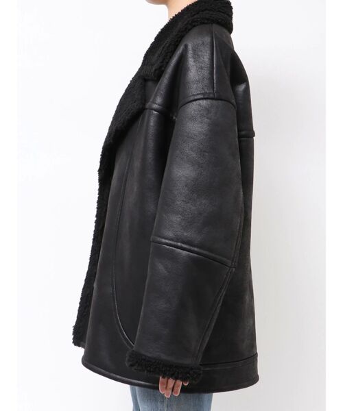 Ungrid（アングリッド）の「フェイクムートンルーズブルゾン（ブルゾン・レディース・ブラック/ダークブラウン・MEDIUM/SMALL）」の20枚目の写真