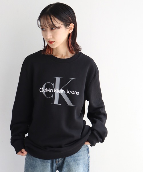 Calvin Klein(カルバン・クライン)の「【Calvin Klein/カルバンクライン】 MONOLOGO LOGO JEANS CREW NECK SWEATSHIRT/モノグラム プリント クルーネック スウェット トレーナー(スウェット・メンズ・ブラック/ホワイト・S/M/L/XL)」の12枚目の写真