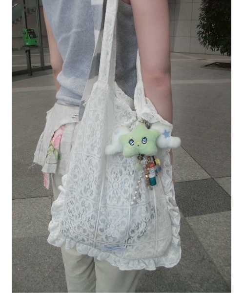 Smyeon(スミョン)の「Lace frill totebag/レースフリルトートバッグ(トートバッグ・レディース・ホワイト・FREE)」の12枚目の写真