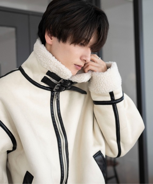 LUCY（ルーシー）の「LUCY/B-3ジャケット（ムートンコート・メンズ・ブラウン/ライトベージュ/ブラック・MEDIUM/LARGE）」の19枚目の写真