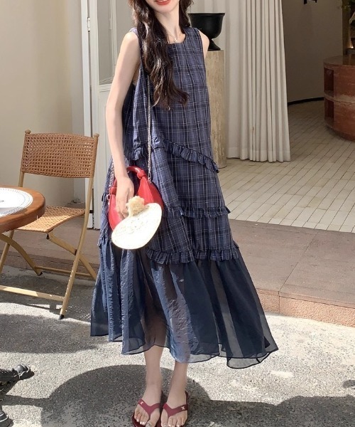gossip!ロサンゼルス(ゴシップロサンゼルス)の「シアーヘムライン チェックワンピース(ワンピース・レディース・チェック・M/L)」の13枚目の写真
