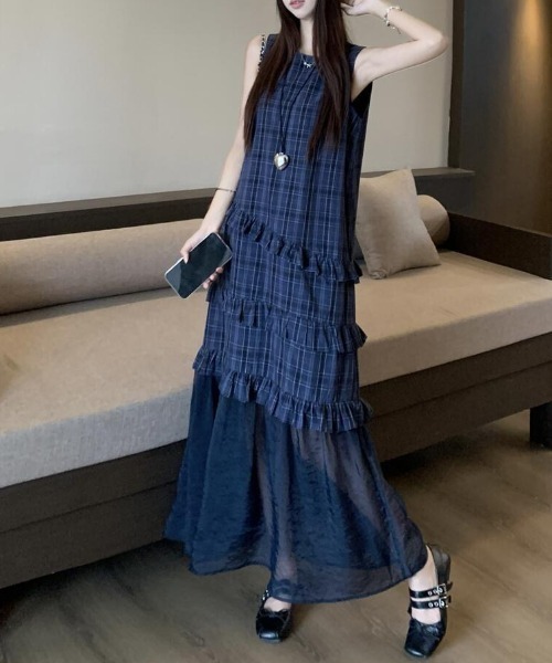 gossip!ロサンゼルス(ゴシップロサンゼルス)の「シアーヘムライン チェックワンピース(ワンピース・レディース・チェック・M/L)」の2枚目の写真
