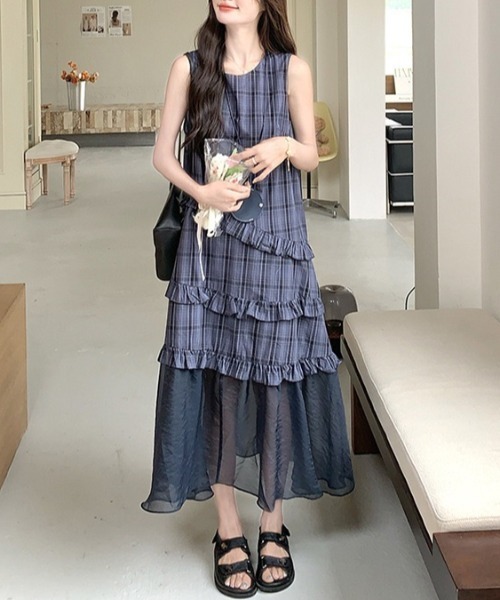 gossip!ロサンゼルス(ゴシップロサンゼルス)の「シアーヘムライン チェックワンピース(ワンピース・レディース・チェック・M/L)」の6枚目の写真