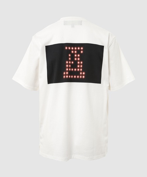 ANREALAGE(アンリアレイジ)の「SCREEN AZ T-SHIRTS(Tシャツ/カットソー・メンズ・ブラック/ホワイト・38/46)」の6枚目の写真
