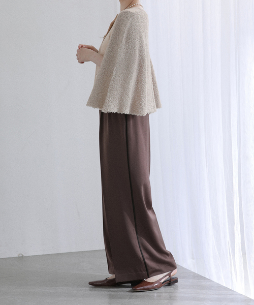 La TOTALITE（ラトータリテ）の「【洗える】TORRAZZO DONNA/トラッゾドンナ 別注フレアケープジャケット（その他アウター・レディース・ベージュ/ブラック・FREE）」の7枚目の写真