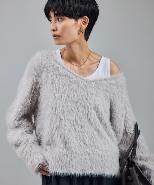 SALON adam et rope'(サロン アダム エ ロペ)の「【WEB限定】ウォッシャブル前後2WAYシャギーニットプルオーバー(ニット/セーター・レディース・チャコールグレー/ライトグレー/ベージュ系その他/イエロー系その他・FREE)」の9枚目の写真