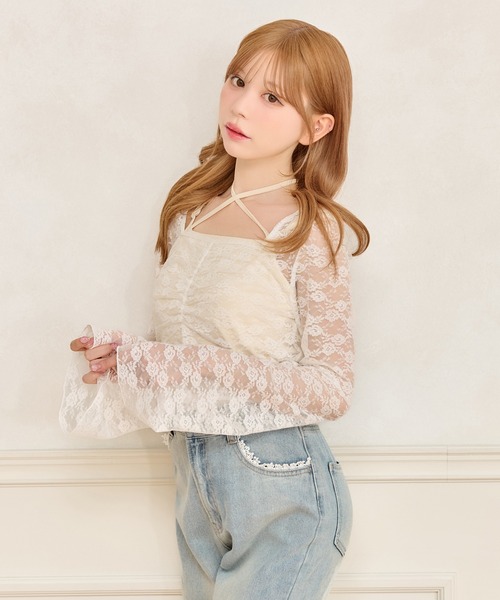 apres jour(アプレジュール)の「フレアスリーブレーストップス(Tシャツ/カットソー・レディース・オフホワイト/ブラック/ボルドー・フリー/X-LARGE)」の4枚目の写真