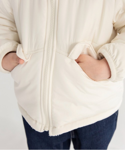 BRANSHES（ブランシェス）の「【マシンウォッシャブル】中綿×ボアリバーシブルブルゾン（ブルゾン・キッズ・チャコールグレー/ブルー/アイボリー・110cm/100cm/120cm/130cm/140cm/150cm）」の7枚目の写真