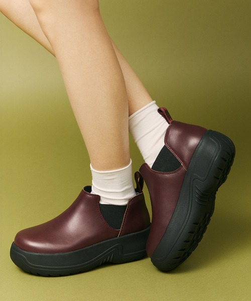 SHAKA(シャカ)の「SHAKA ショート丈 サイドゴアブーツ SHORT CHELSEA EVOL CHUNKY(ブーツ・レディース・ブラック/シルバー/ワイン系・23/24/25)」の3枚目の写真