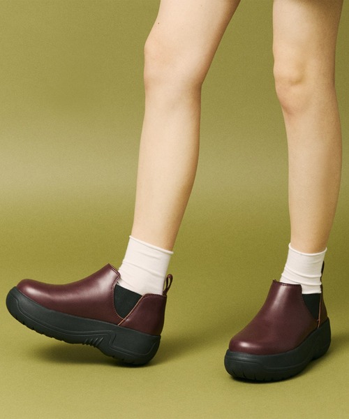 SHAKA(シャカ)の「SHAKA ショート丈 サイドゴアブーツ SHORT CHELSEA EVOL CHUNKY(ブーツ・レディース・ブラック/シルバー/ワイン系・23/24/25)」の11枚目の写真