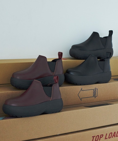 SHAKA(シャカ)の「SHAKA ショート丈 サイドゴアブーツ SHORT CHELSEA EVOL CHUNKY(ブーツ・レディース・ブラック/シルバー/ワイン系・23/24/25)」の20枚目の写真