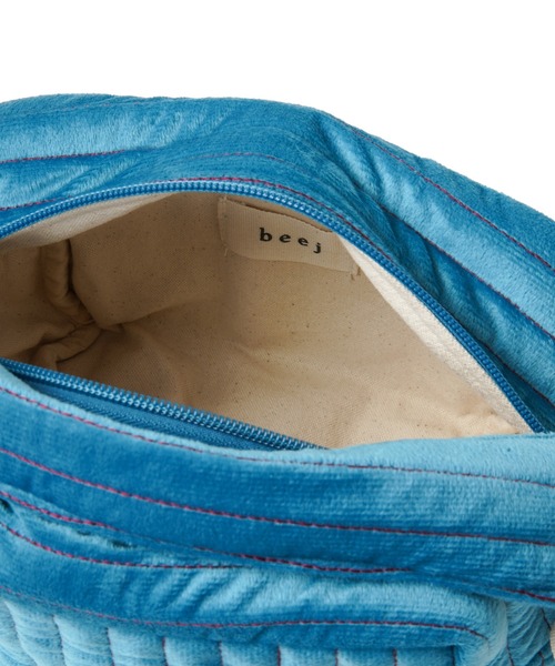 beej（ビージ）の「【WOMEN】beej quilting velour cube bag（ハンドバッグ・レディース・ライトグレー/ブルー・FREE）」の14枚目の写真