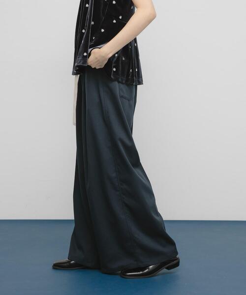 KBF（ケイビーエフ）の「ベルトSETワイドスラックス（その他パンツ・レディース・ベージュ/ブルー系その他・ONE）」の11枚目の写真